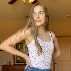 Brandy Melville Floral Crop Top